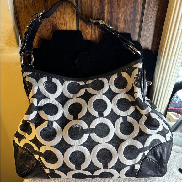 Coach 2009 HOBO Bag Canvas/Leather Denim Blue/Black EUC adjustable Strap - Picture 4 of 12